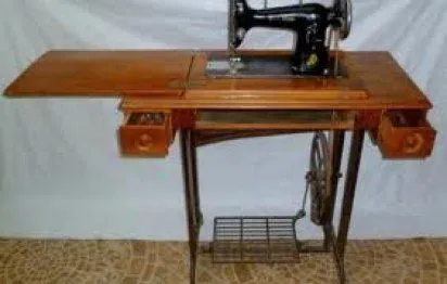 pie maquina coser | Hacer bricolaje es facilisimo.com