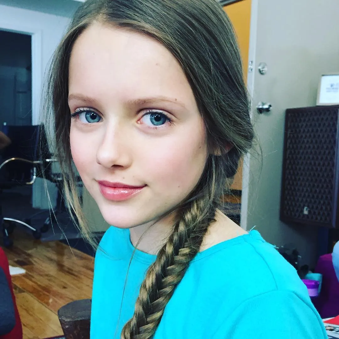 Pimenova, “la niña más bella del mundo” crece y triunfa