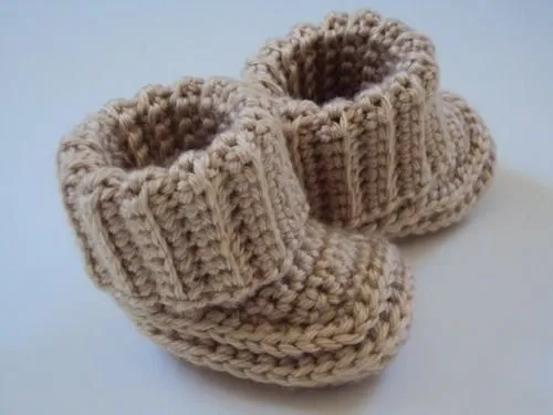 IMAGUI.COM ZAPATOS BEBE A CROCHET - Imagui