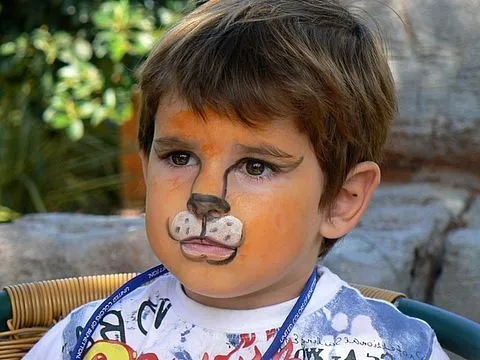 Carita pintada de leon para niños - Imagui