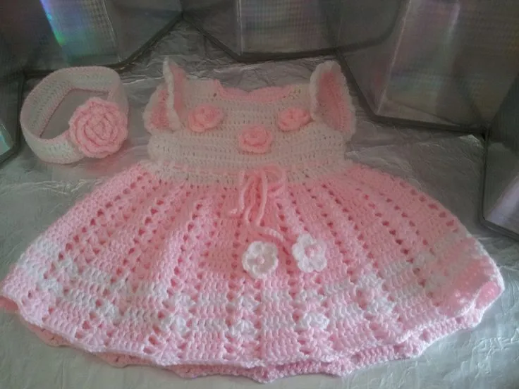 vestido tejido para bebes | dress for jazmin and lili | Pinterest ...