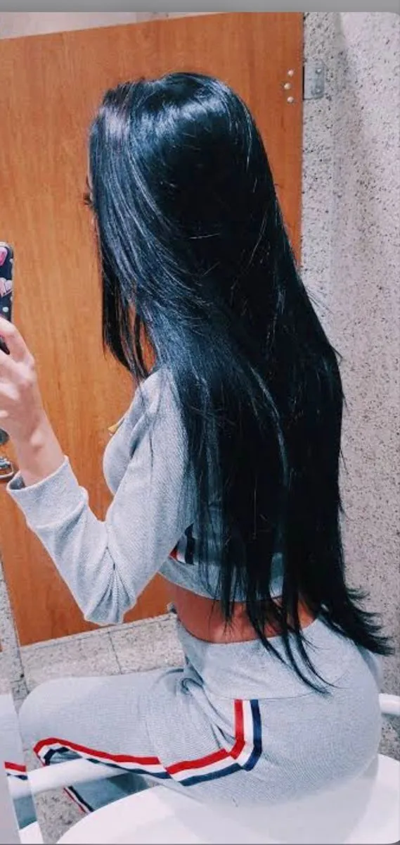 Pin em Morena de costas