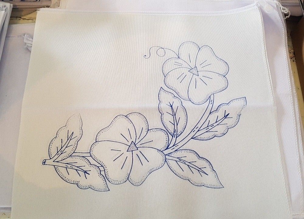 Pin de KRISTEN MORGAN en Dibujos para bordar | Dibujos para bordar, Dibujos  en tela, Bordados en tela