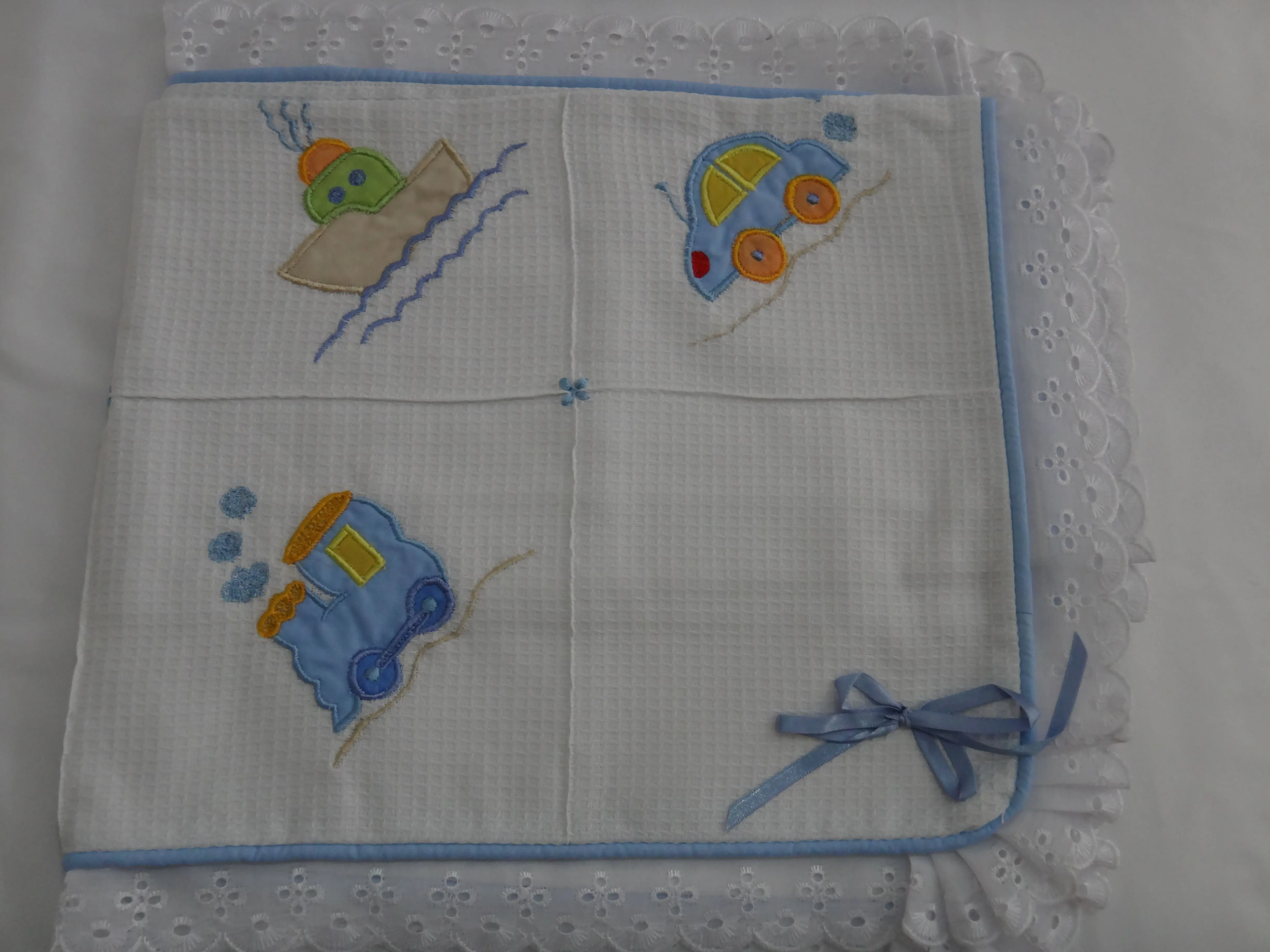 Pin Mantas Bordadas Para Beb Casa Bonita Atelie Abb Elo on Pinterest