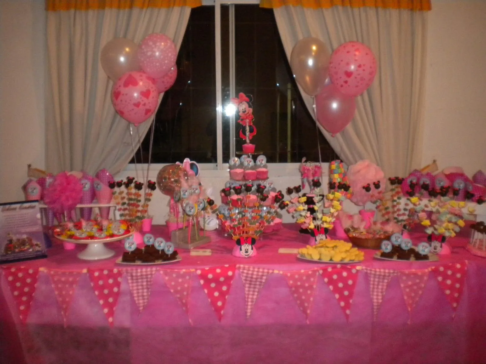 Pin Mesa Dulces Minnie Fiestaideas Casinos Fantasia Decoracion on ... Pin Mesa Dulces Minnie Fiestaideas Casinos Fantasia Decoracion on ...
