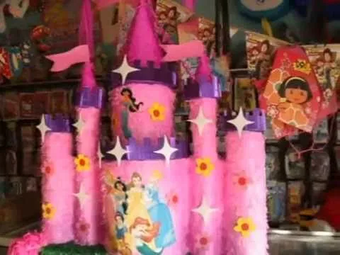 Piñata de castillo - YouTube
