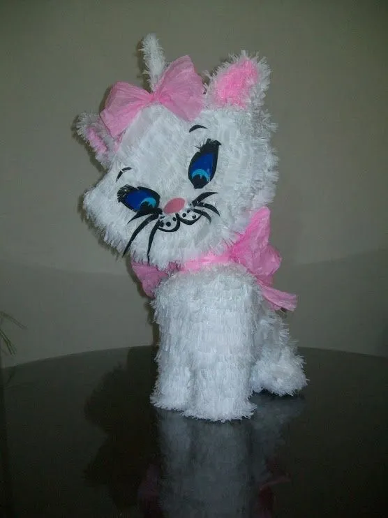 piñata gata marie | piñatas de papel | Pinterest | Html