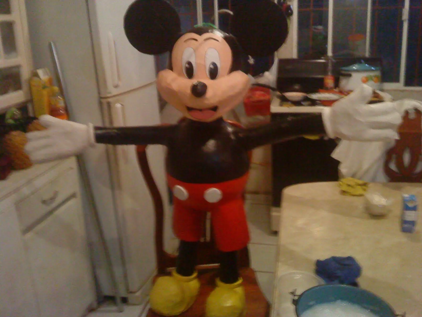 Pinata Miki Maus « Nazaj Pictures