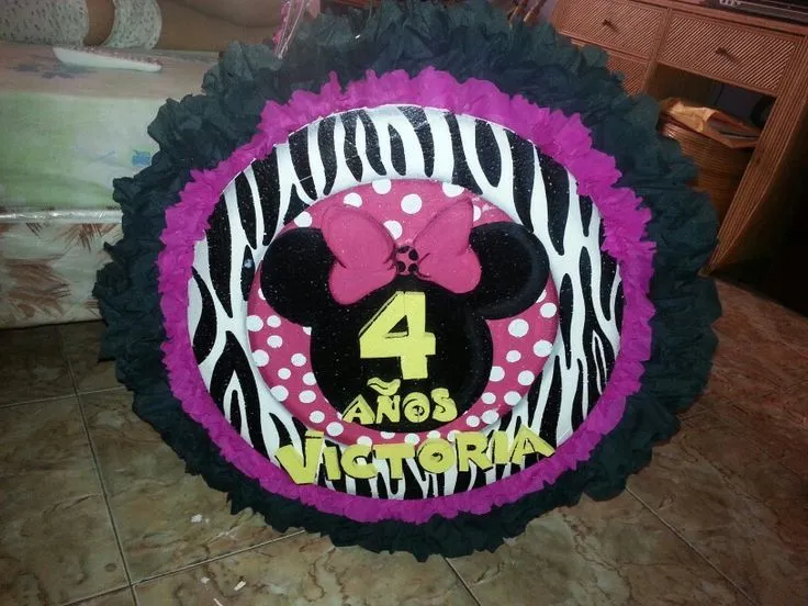 Piñata de Minnie Mouse Animal Print | Ideas para fiestas ...