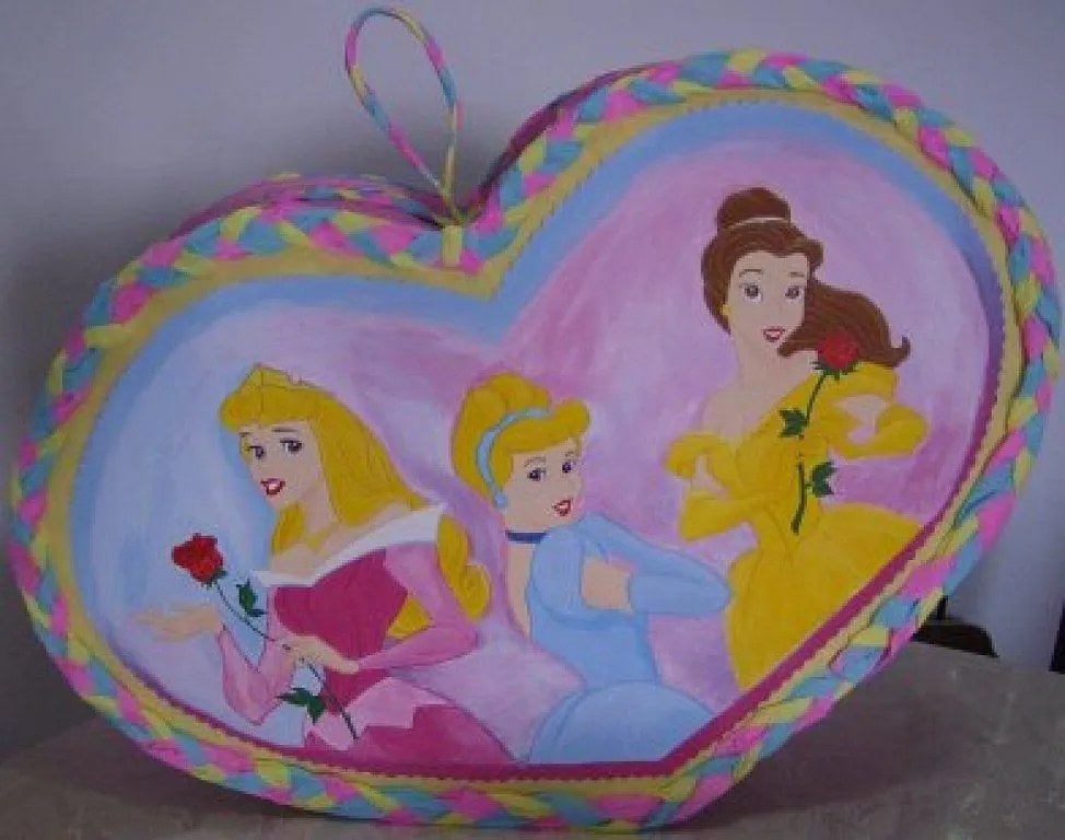 pinata de princesas | Aprender manualidades es facilisimo. pinata de princesas | Aprender manualidades es facilisimo.