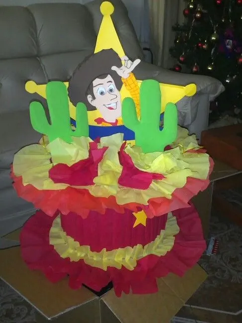 Piñata tambor toy story | Cotillon Cumpleaños | Pinterest | Toy ...