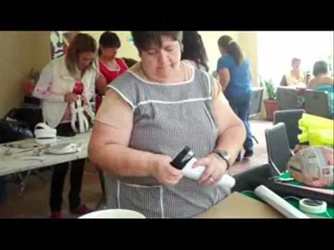 Cómo hacer una piñata - El Lado Bueno - YouTube Cómo hacer una piñata - El Lado Bueno - YouTube