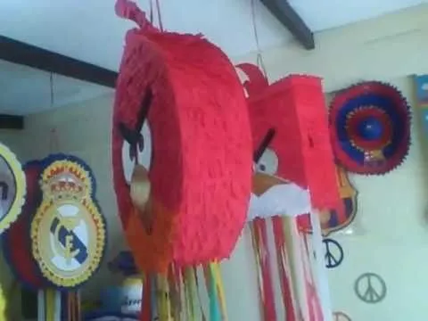 PIÑATAS ANGRY BIRDS - YouTube