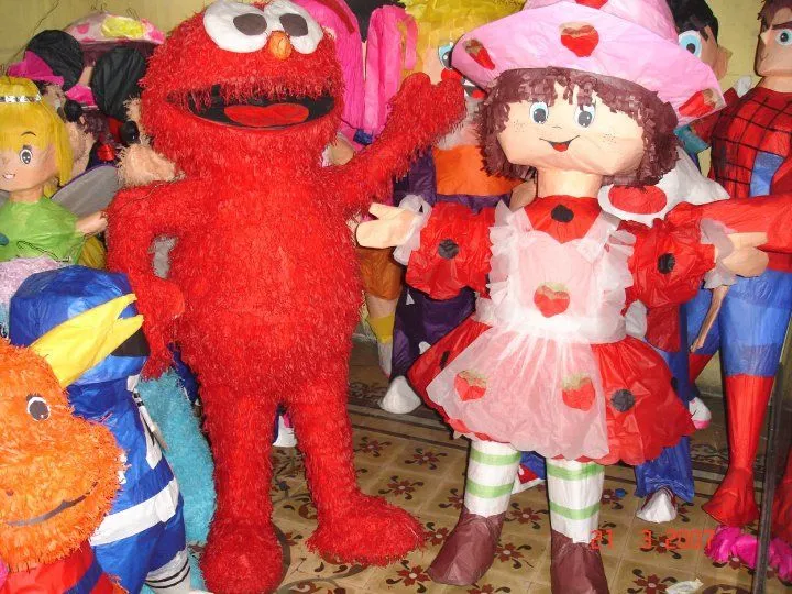 Piñatas para fiestas — Comprar Piñatas para fiestas, Precio de ... Piñatas para fiestas — Comprar Piñatas para fiestas, Precio de ...