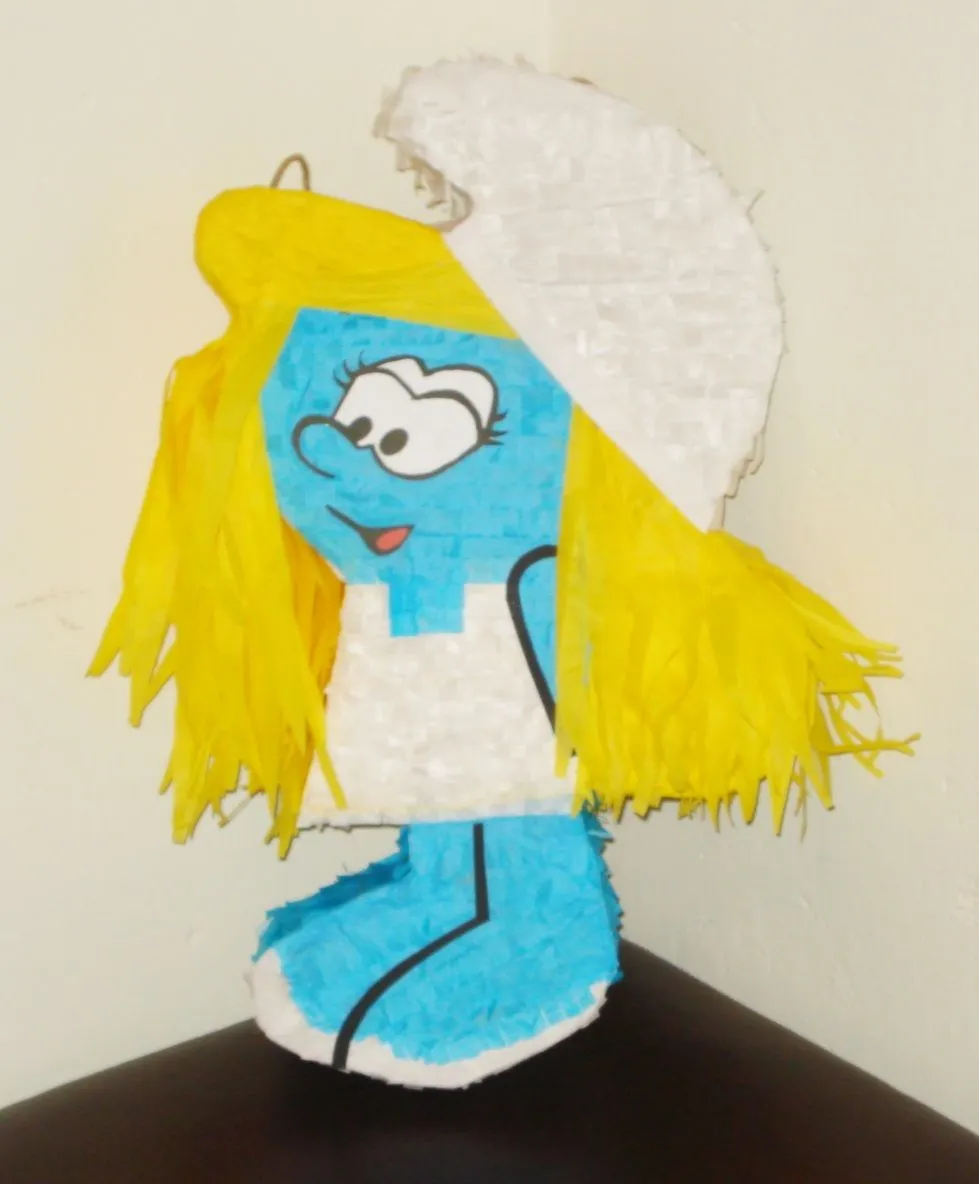 Piñatas: Smurfs pinatas (los pitufos).