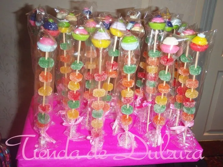 brochetas con dulces on Pinterest | Candy Kabobs, Mesas and ... brochetas con dulces on Pinterest | Candy Kabobs, Mesas and ...