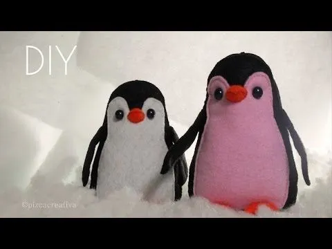Pinguino de Fieltro //Peluche Con Moldes - YouTube Pinguino de Fieltro //Peluche Con Moldes - YouTube