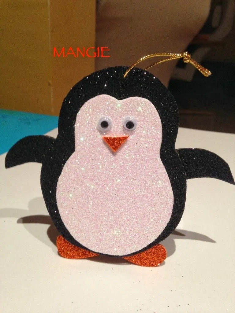 Pingüinos de goma eva - Imagui