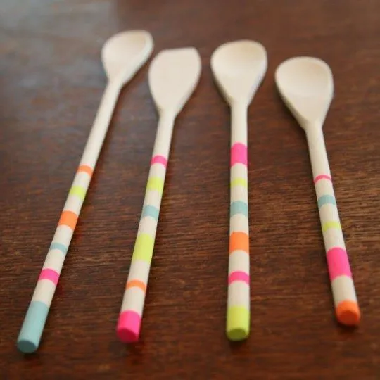 Pinta tus cucharas de madera para la cocina - Guía de MANUALIDADES Pinta tus cucharas de madera para la cocina - Guía de MANUALIDADES