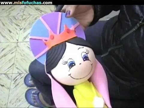 Como pintar carita y ojos de fofucha Virgen de Guadalupe Parte 2 ... Como pintar carita y ojos de fofucha Virgen de Guadalupe Parte 2 ...