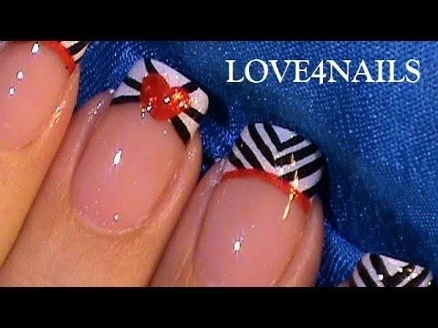 Como Pintar Un Corazon Uñas Decoradas Faciles Y Rapidas - YouTube