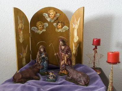 Cómo pintar las figuras de un Nacimiento | Aprender manualidades ... Cómo pintar las figuras de un Nacimiento | Aprender manualidades ...