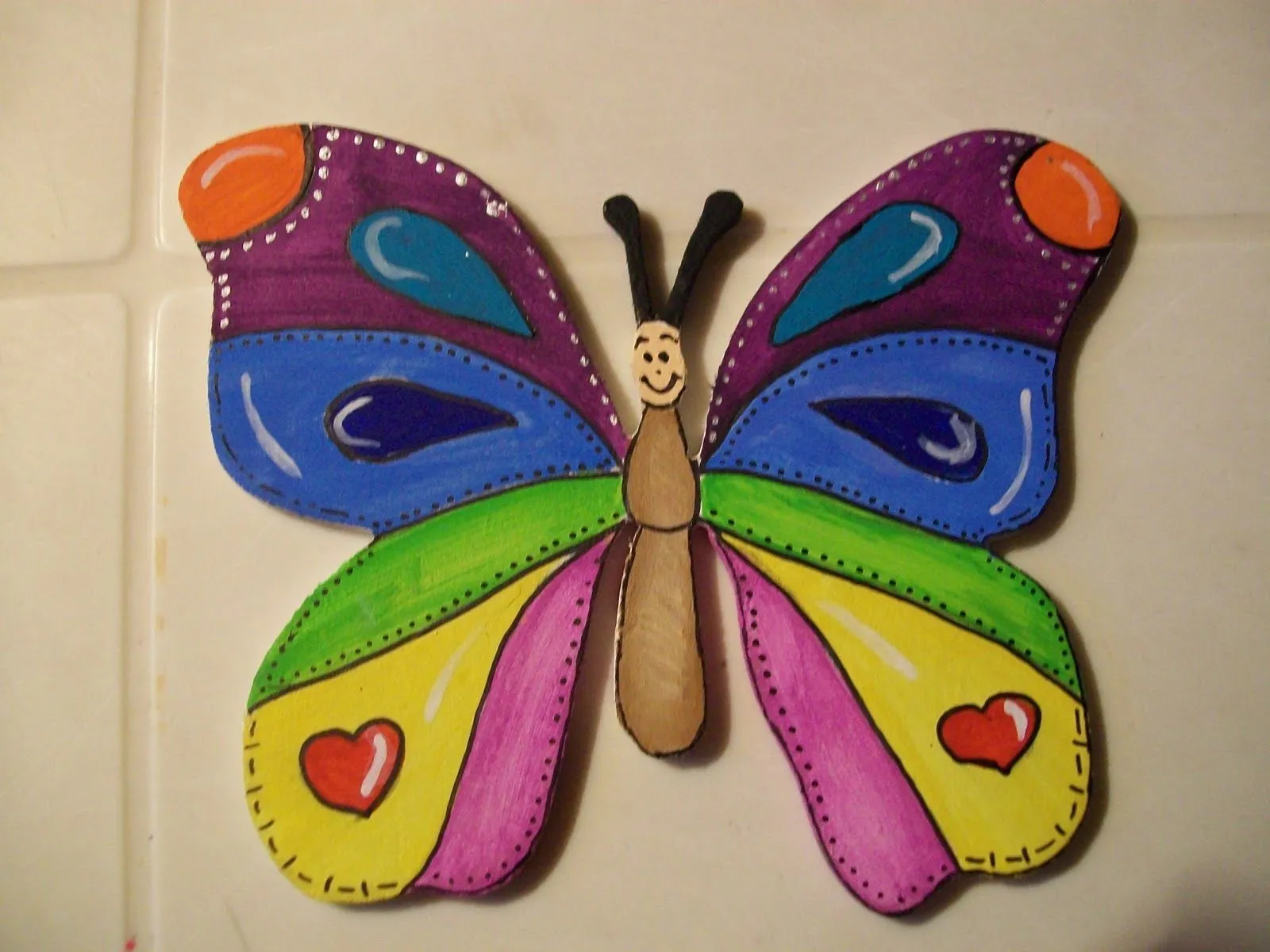 Pinto Fibrofácil: Mariposas con mucho color!!!!!!!!!!!!!