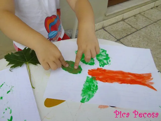 Pintura de dedos y hojas de árbol | Pica Pecosa Pintura de dedos y hojas de árbol | Pica Pecosa