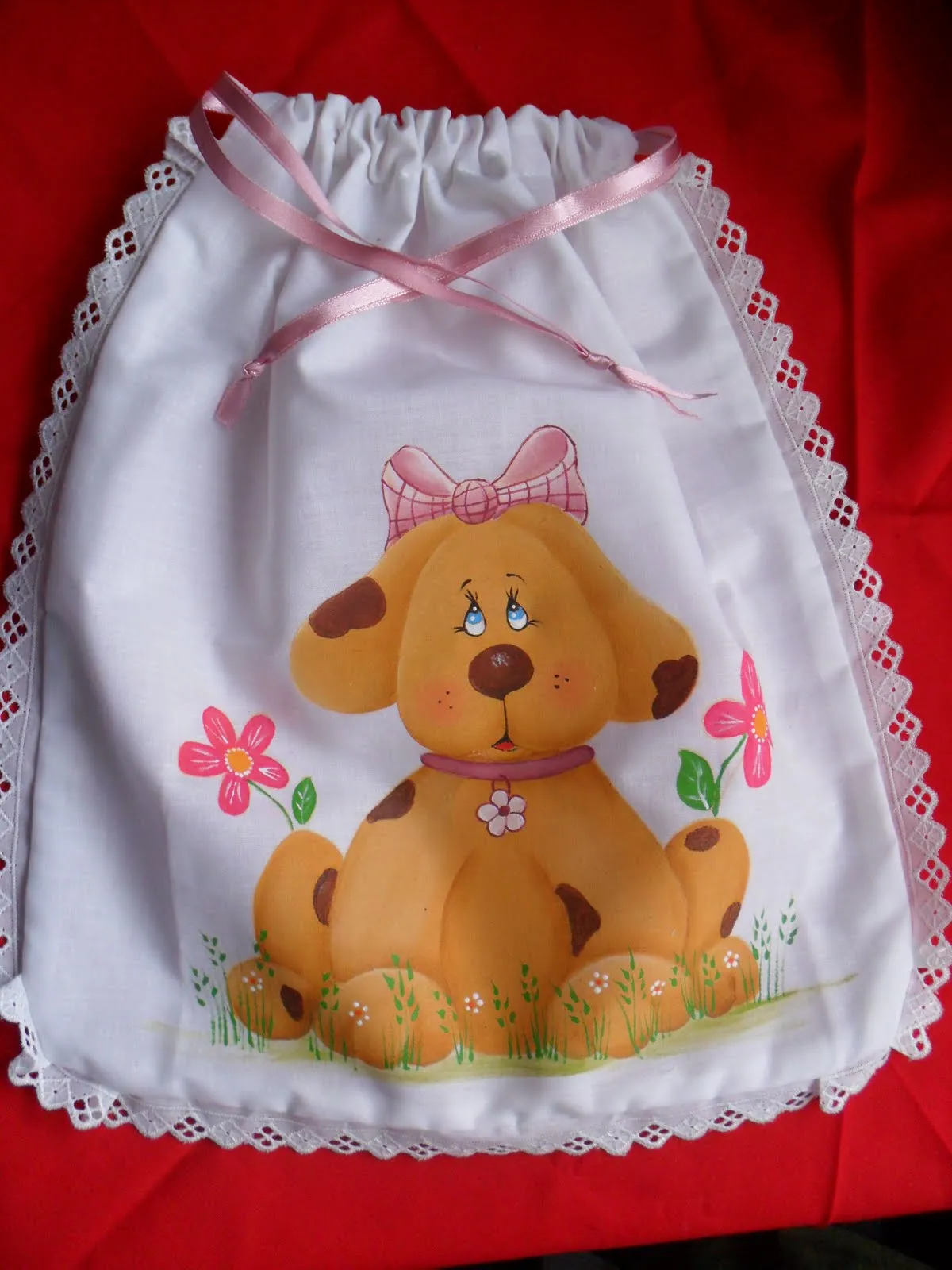 ... , aca les dejo unas bolsitas pintadas en tela con motivos para bebes ... , aca les dejo unas bolsitas pintadas en tela con motivos para bebes