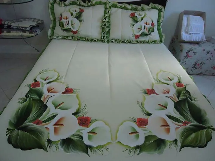 pintura en tela para un cubre cama | pintura em tecido | Pinterest ...