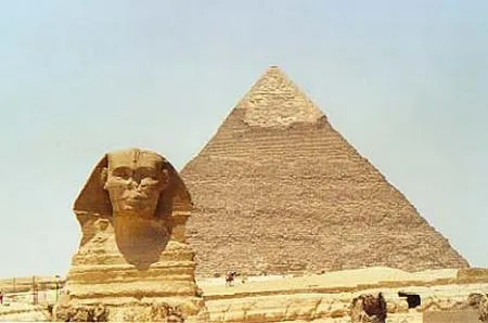 Las pirámides de Gizeh, en El Cairo : Diario de un Turista Las pirámides de Gizeh, en El Cairo : Diario de un Turista