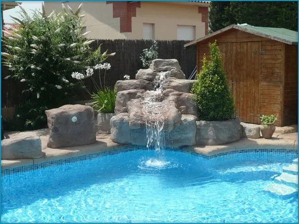 Piscinas y cascadas - Imagui