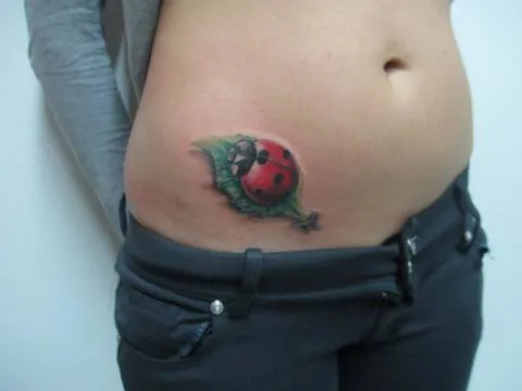 I più bei tatuaggi con la coccinella - CheDonna.