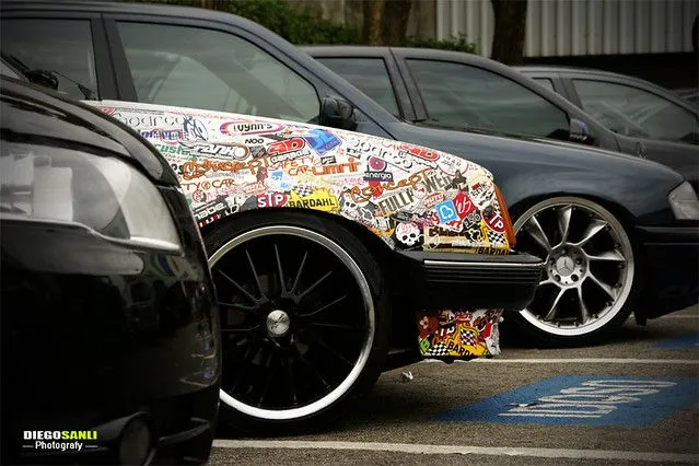 Imagenes de carros con stickers - Imagui