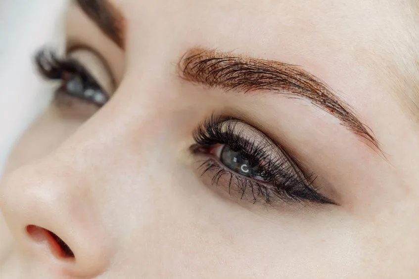 Plantillas para cejas: ¿Cuál es la mejor del 2023? - ZONADAMAS Plantillas para cejas: ¿Cuál es la mejor del 2023? - ZONADAMAS
