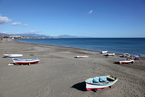 Playa de san luis de sabinillas, costa del sol, Andalucía, España ...