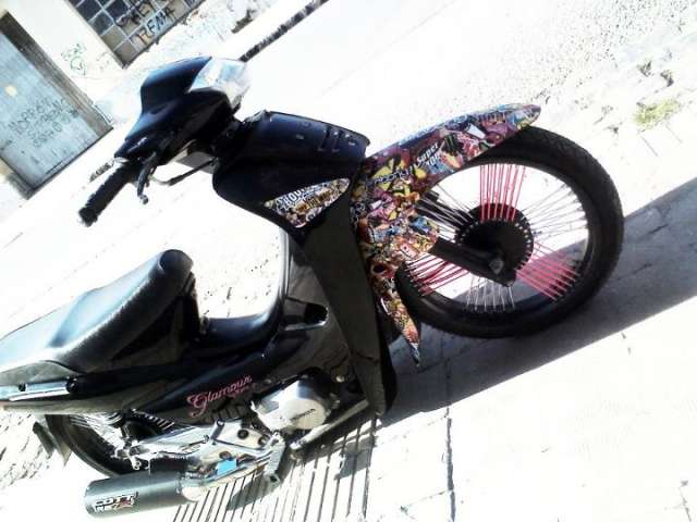 Ploteados para motos con stickers bomb...dibujitos - Asunción ... Ploteados para motos con stickers bomb...dibujitos - Asunción ...