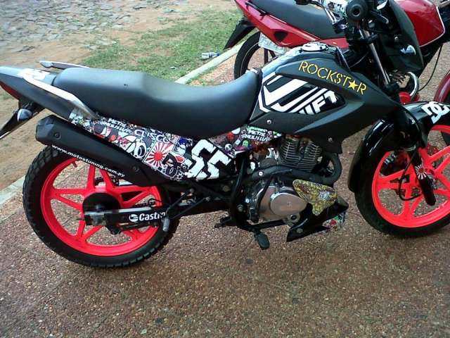 Ploteados para motos con stickers bomb...dibujitos - Asunción ... Ploteados para motos con stickers bomb...dibujitos - Asunción ...