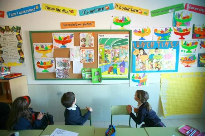 Plurilingüismo en Infantil: sólo una hora y media de inglés a la ... Plurilingüismo en Infantil: sólo una hora y media de inglés a la ...