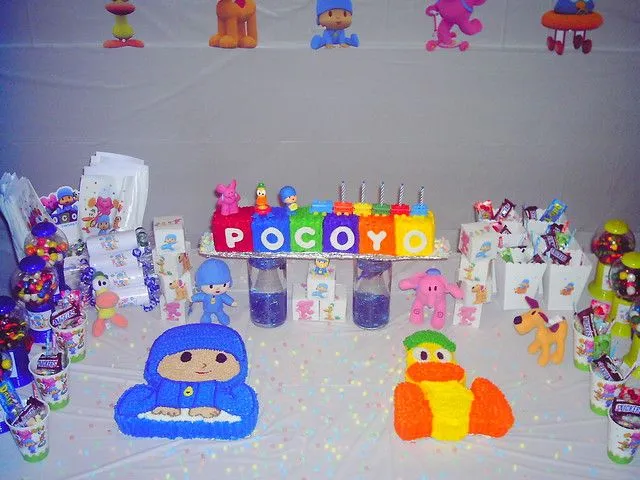 pocoyo y pato cake | Flickr - Photo Sharing!