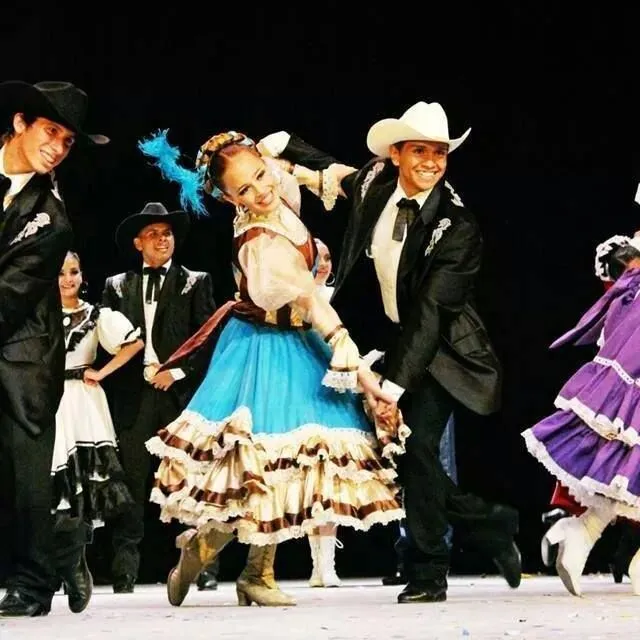 Polka, Chihuahua | Chihuahua, Trajes tipicos de mexico, Vestimenta mexicana Polka, Chihuahua | Chihuahua, Trajes tipicos de mexico, Vestimenta mexicana