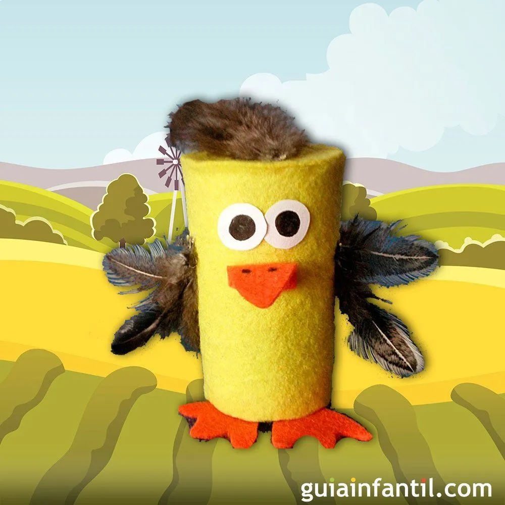 Pollito con rollo de papel higiénico. Manualidad de reciclaje Pollito con rollo de papel higiénico. Manualidad de reciclaje