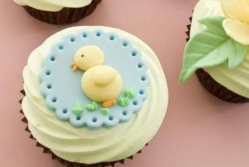 Pollitos de fondant para decorar muffins de pascua ~ Portal de ...