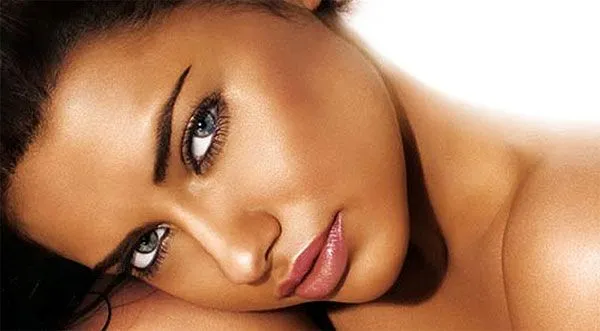 Polvos bronceadores para un moreno luminoso - Maquillaje y ... Polvos bronceadores para un moreno luminoso - Maquillaje y ...