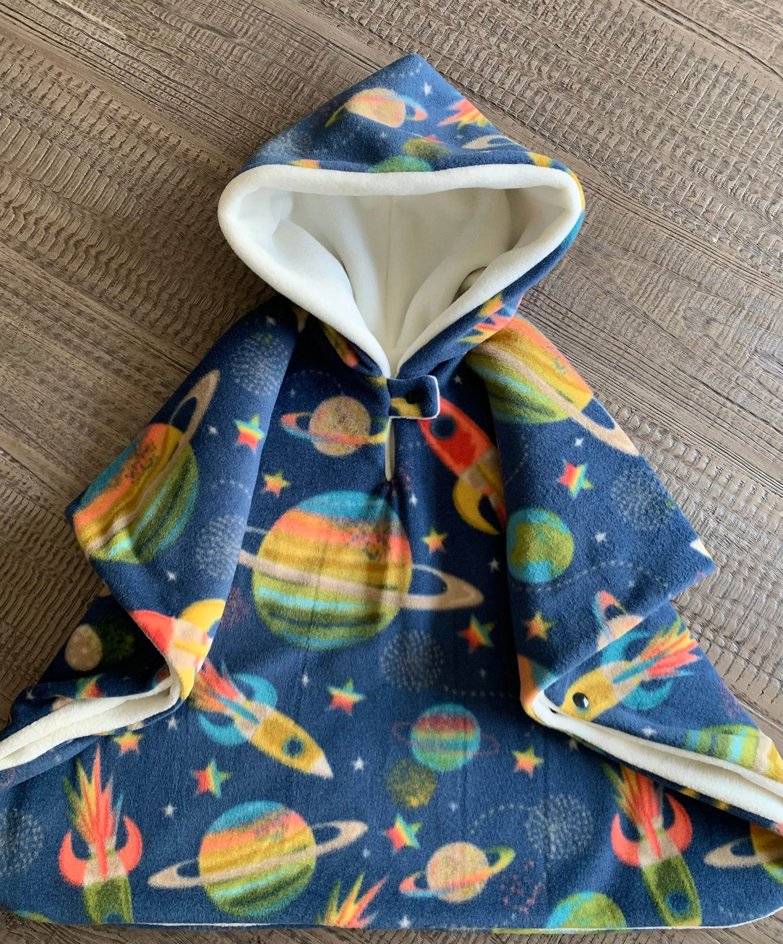 Poncho de asiento de coche espacial colorido abrigo de poncho - Etsy México Poncho de asiento de coche espacial colorido abrigo de poncho - Etsy México