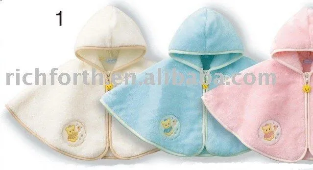 Ponchos para bebés en polar - Imagui