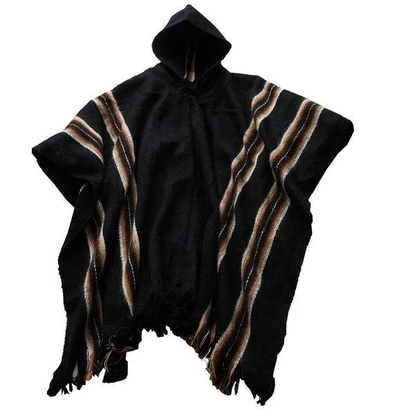 Poncho Negro con capucha para hombre hecha en por andeanspirit