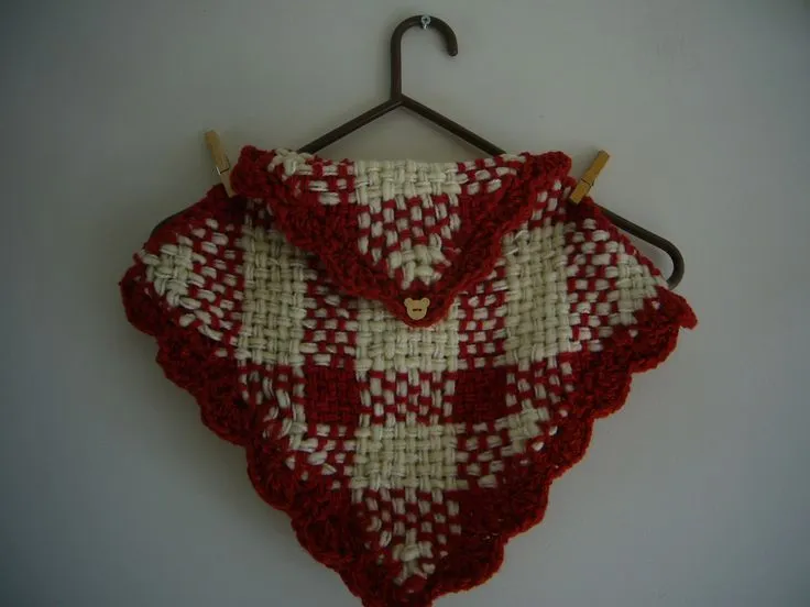 poncho niña tejido en telar de 25 x25.. | gorros y poleras ...