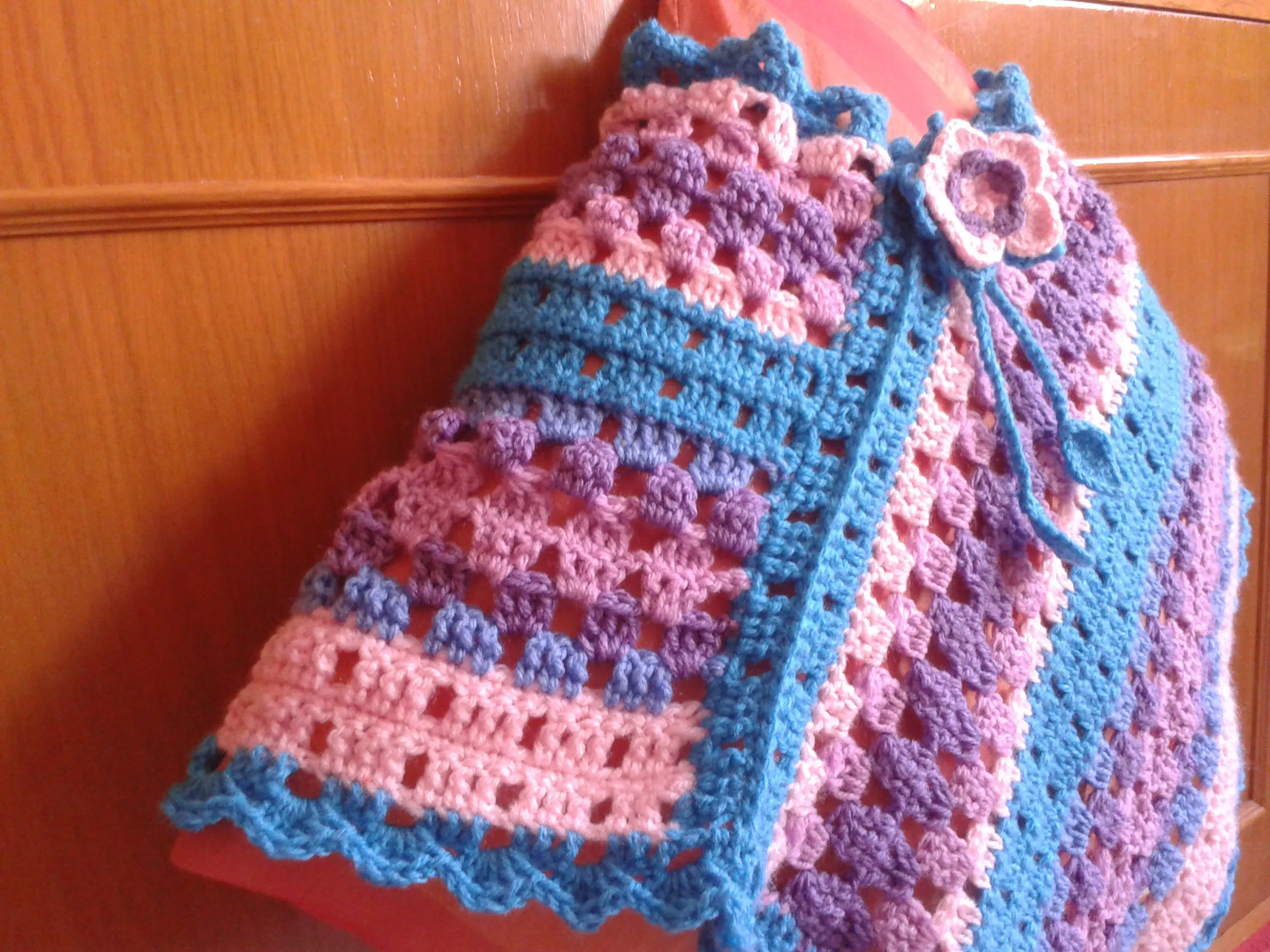 Un poncho con dos rectángulos | Anita Amaanita en blog Un poncho con dos rectángulos | Anita Amaanita en blog