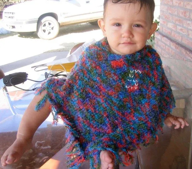 Poncho tejido fácil para niños de 1 y 2 años | Cuarenta y pico no son tantos Poncho tejido fácil para niños de 1 y 2 años | Cuarenta y pico no son tantos